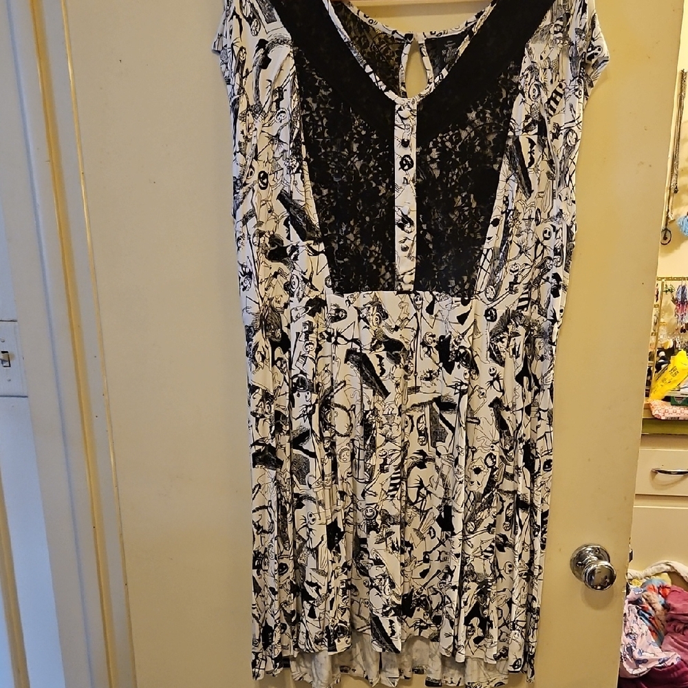 Disney Black and White Graphic Midi Dress